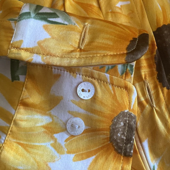 Authentic Dolce & Gabbana shirt/blouse. No damages. Size 40 - Picture 10 of 10